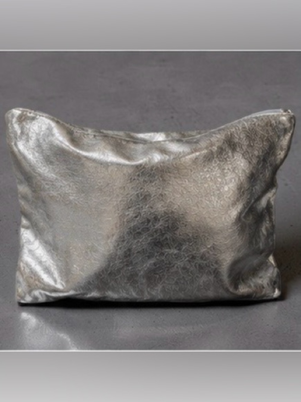 Free people metallic silver oversized clutch/ travel pouch/ statement organizer - Picture 10 of 14